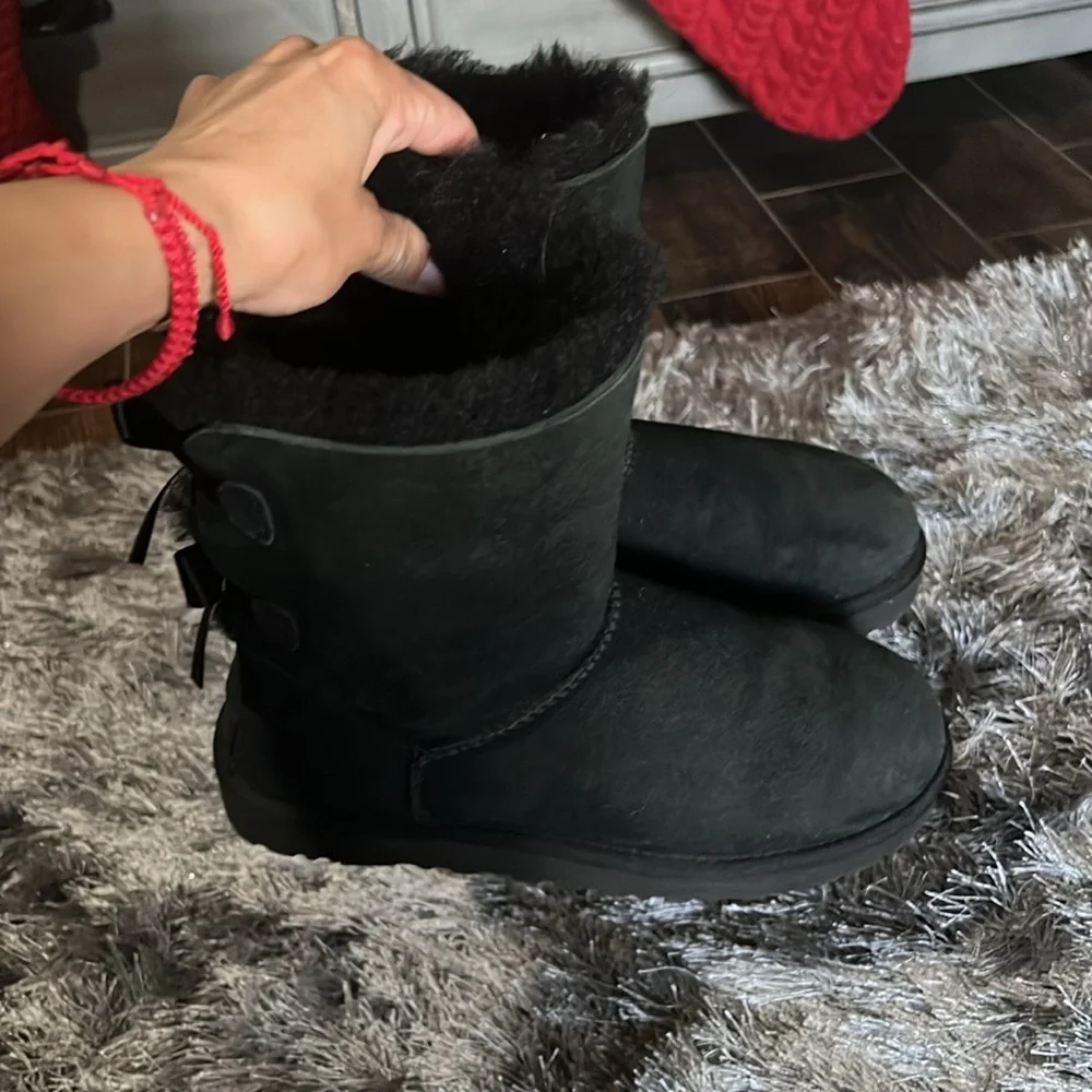 Bailey Bow II - Picture 6 of 16